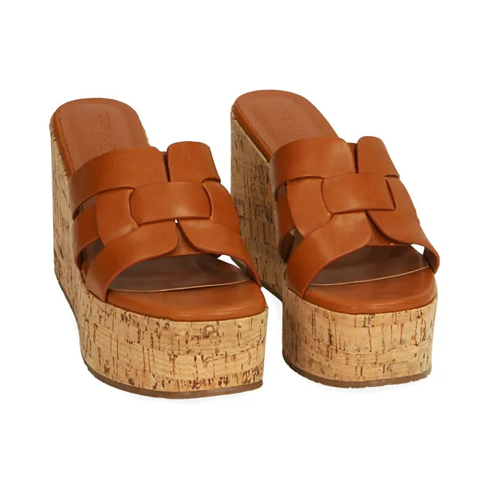 Ciabatte cognac, zeppa 9,5 cm